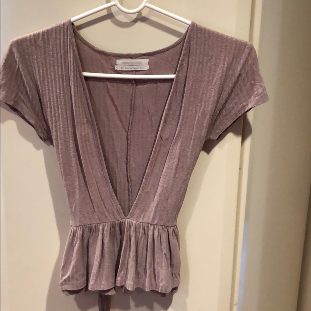 Plunging tie-front top